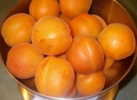 3 pounds of apricots